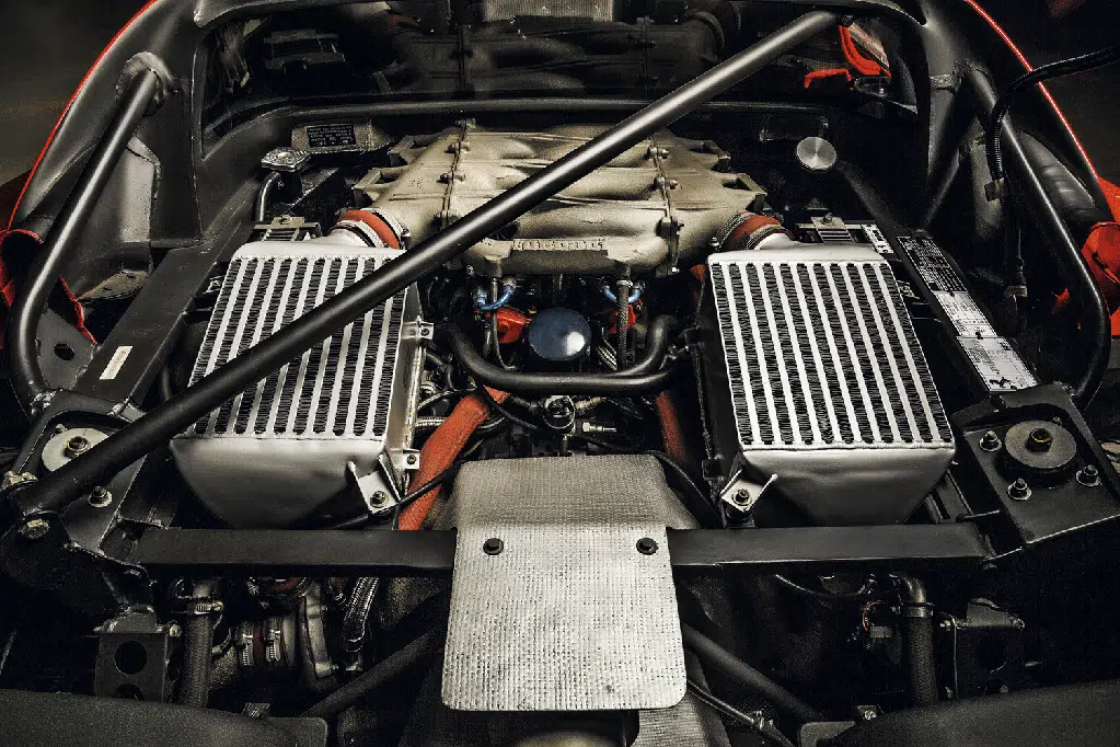 Ferrari F40 engine